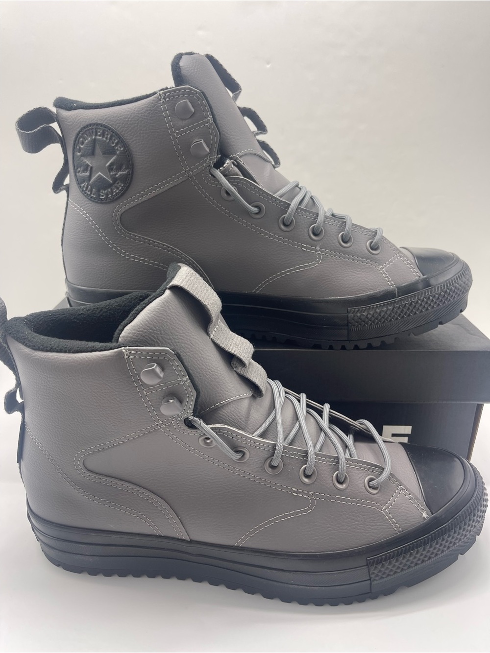 Converse A14617C
CTAS HIKER BOOT HI SHARKSKIN/SHARKSKIN/BLACK
Hiking All Weathe